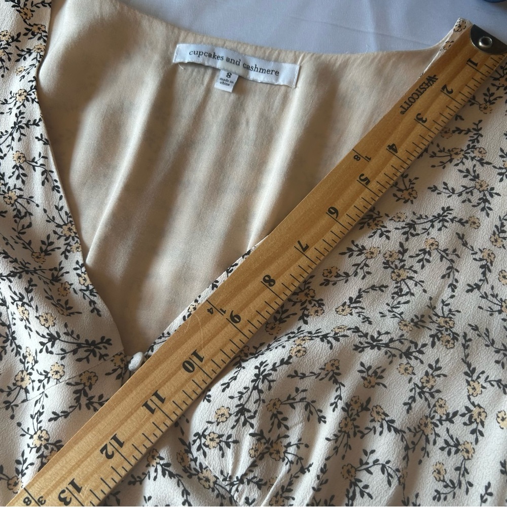 Cupcakes and cashmere dress boho tan floral spring cottagecore womens Size 8 - Picture 14 of 16